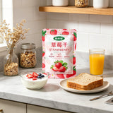 Dried strawberry